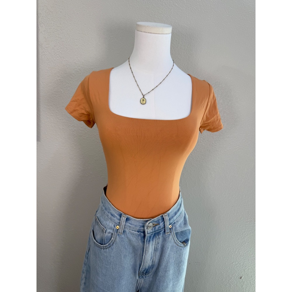 Orange Square Neck Short Sleeve Bodysuit Stretchy Minimalist Top